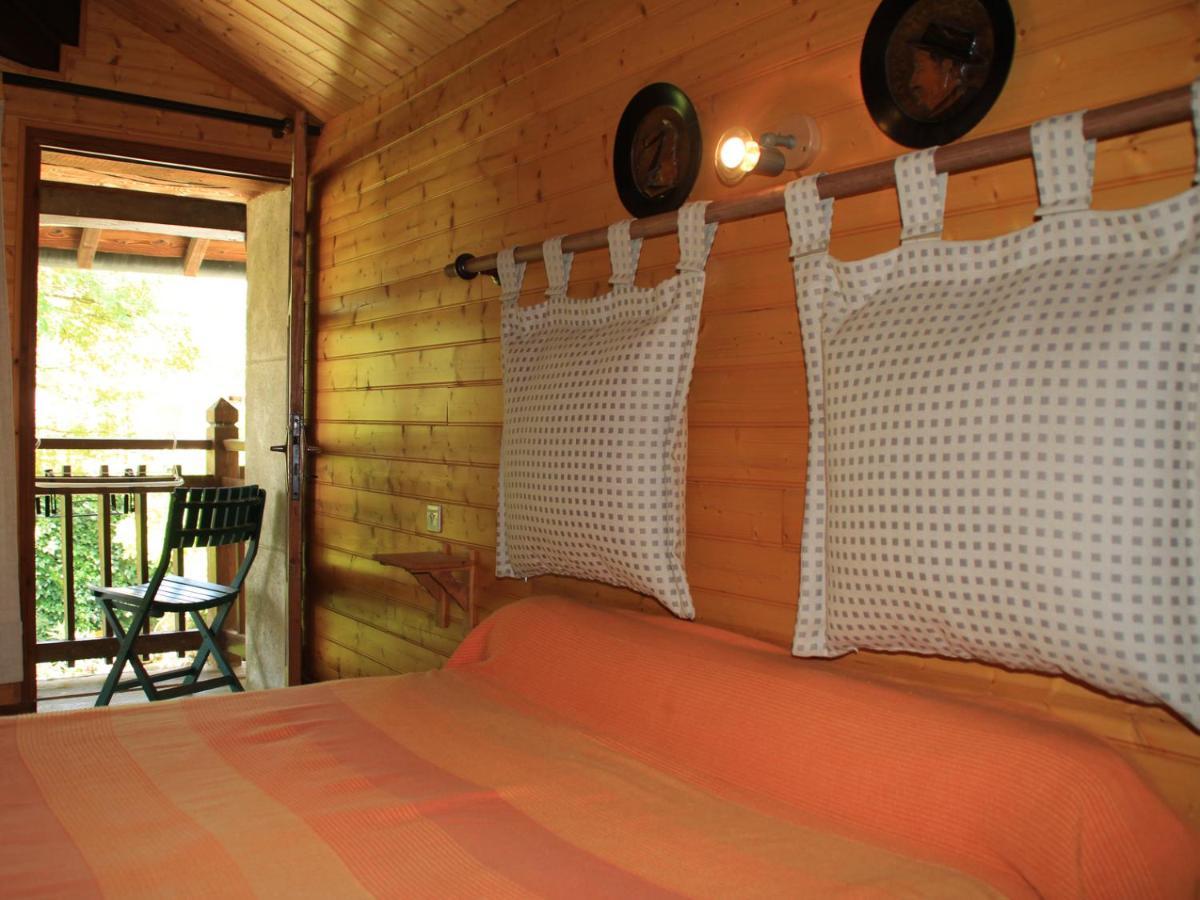 Les Pascals Bed & Breakfast Saint-Paul-les-Romans Bagian luar foto